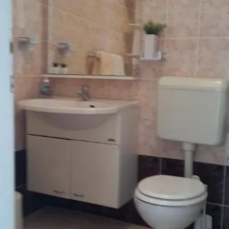 Vesna 1 Mit Meerblick By Interhome